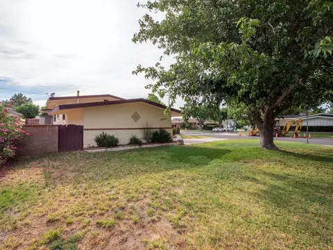 44551 Lowtree Ave, Lancaster, CA 93534 photo 3
