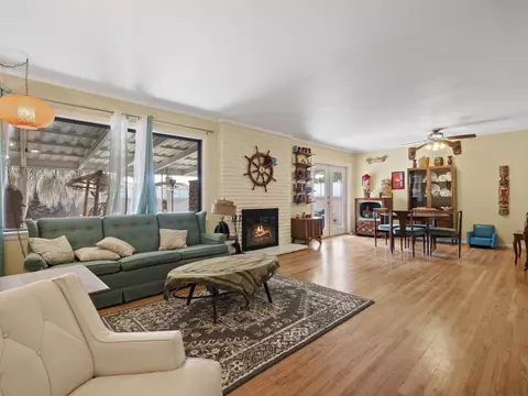 44551 Lowtree Ave, Lancaster, CA 93534 photo 12
