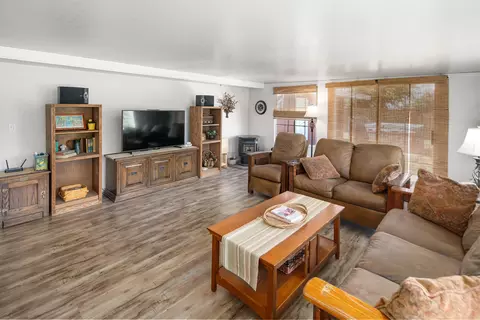 44628 E 90th St E St, Lancaster, CA 93535 photo 12