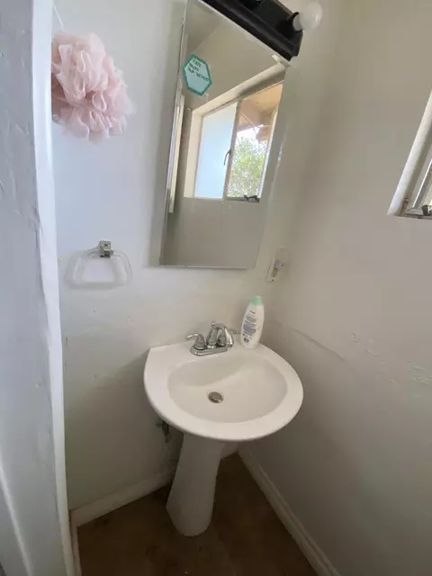 27036 Jerome St, Boron, CA 93516 photo 8