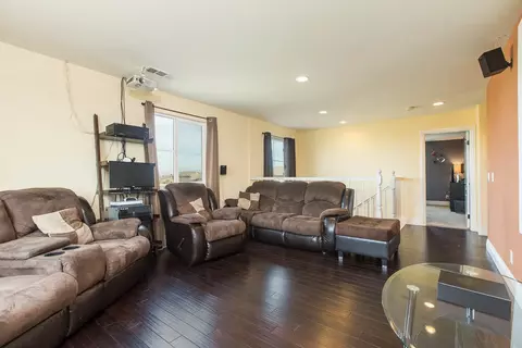 7153 Hemlock Ave, Lancaster, CA 93536 photo 21