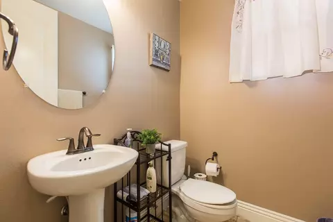 7153 Hemlock Ave, Lancaster, CA 93536 photo 48
