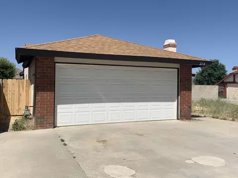 316 Meadowbrook Ct, Tehachapi, CA 93561 photo 2