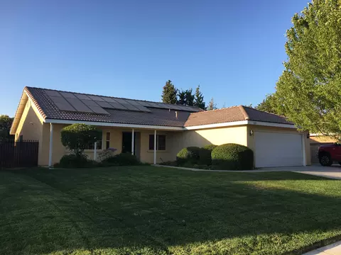 1019 E Avenue J7, Lancaster, CA 93535 photo 1