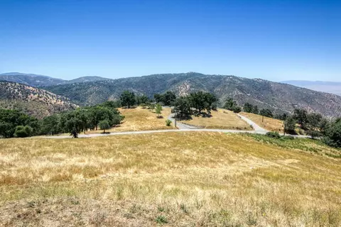 28320 Deertrail Dr, Tehachapi, CA 93561 photo 28