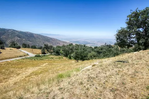 28320 Deertrail Dr, Tehachapi, CA 93561 photo 27