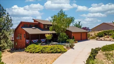 26640 Oakflat Dr, Tehachapi, CA 93561 photo 1