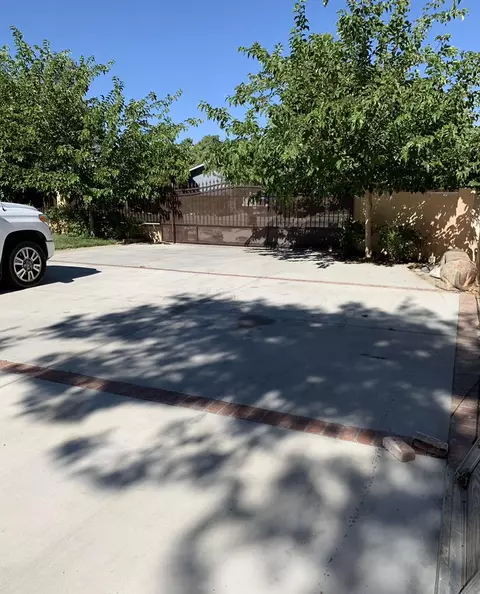 40714 163 St E, Lancaster, CA 93535 photo 4