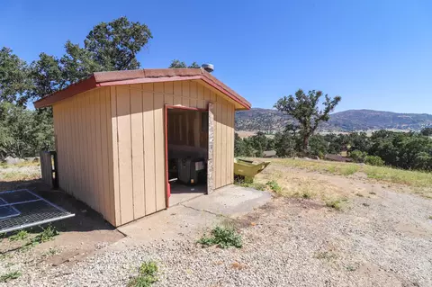 24401 Willow Pass Dr, Tehachapi, CA 93561 photo 30