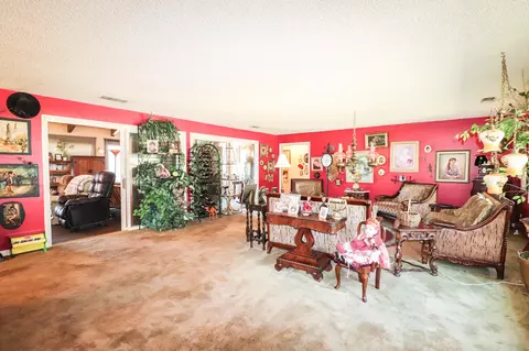 24401 Willow Pass Dr, Tehachapi, CA 93561 photo 7