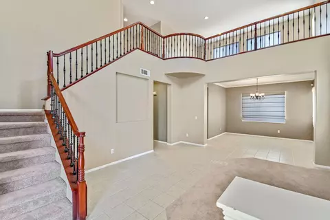 4745 Jade Ct, Lancaster, CA 93536 photo 5