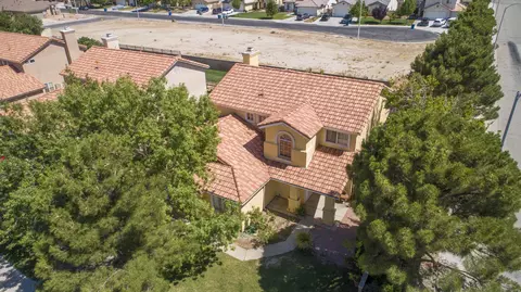 2000 E Jackman St, Lancaster, CA 93535 photo 5