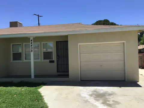44438 E 2nd St, Lancaster, CA 93535 photo 2
