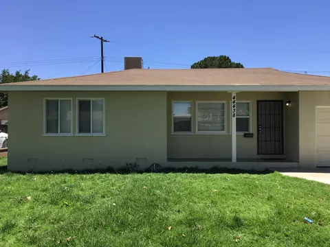44438 E 2nd St, Lancaster, CA 93535 photo 1