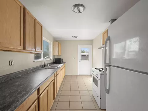 2138 Ave Q-5 E, Palmdale, CA 93550 photo 7
