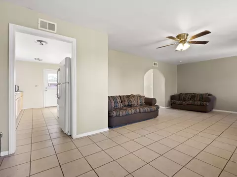 2138 Ave Q-5 E, Palmdale, CA 93550 photo 6