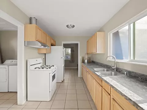 2138 Ave Q-5 E, Palmdale, CA 93550 photo 8