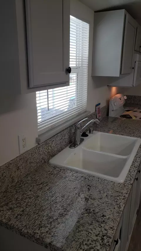 1501 I Ave E #120, Lancaster, CA 93535 photo 5