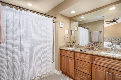 2159 E Bend Ave, Lancaster, CA 93535 photo 18