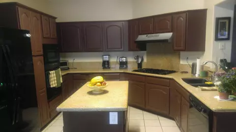 42331 Round Hill Dr, Lancaster, CA 93536 photo 7
