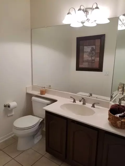 42331 Round Hill Dr, Lancaster, CA 93536 photo 18