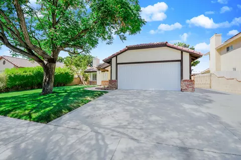 717 E Avenue J9, Lancaster, CA 93535 photo 1
