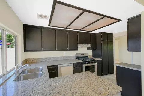 717 E Avenue J9, Lancaster, CA 93535 photo 6