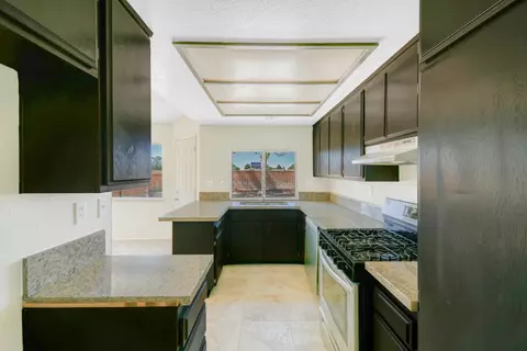 717 E Avenue J9, Lancaster, CA 93535 photo 7