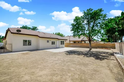 717 E Avenue J9, Lancaster, CA 93535 photo 18