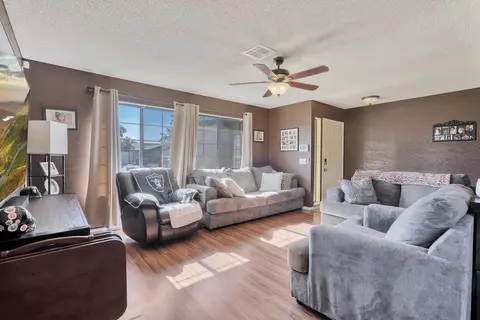 37231 28th St E, Palmdale, CA 93550 photo 6