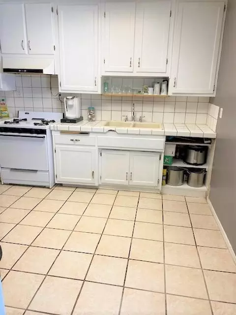 257 Avenue P1 E, Palmdale, CA 93550 photo 4