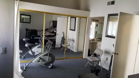 707 Paulsen Cir, Compton, CA 90220 photo 27