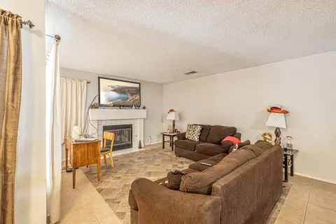770 Avenue K4 E, Lancaster, CA 93535 photo 9