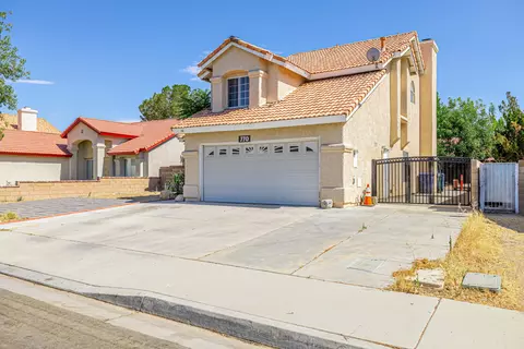 770 Avenue K4 E, Lancaster, CA 93535 photo 1