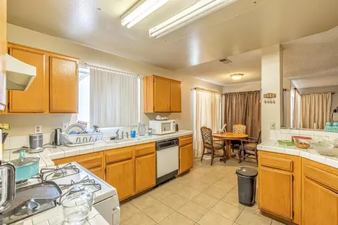 770 Avenue K4 E, Lancaster, CA 93535 photo 7