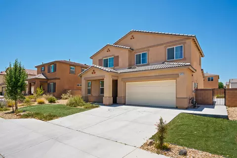 44151 W 37th St, Lancaster, CA 93536 photo 2