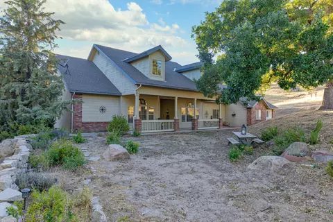 23751 Timberline Way, Tehachapi, CA 93561 photo 2