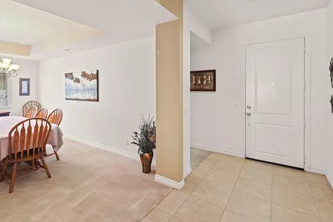 5723 Forry Ct, Lancaster, CA 93536 photo 5