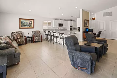 5723 Forry Ct, Lancaster, CA 93536 photo 9