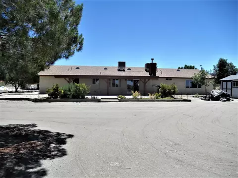 4426 Mataro Rd, Phelan, CA 92371 photo 19