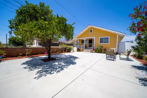 829 4th St, Fillmore, CA 93015 photo 2