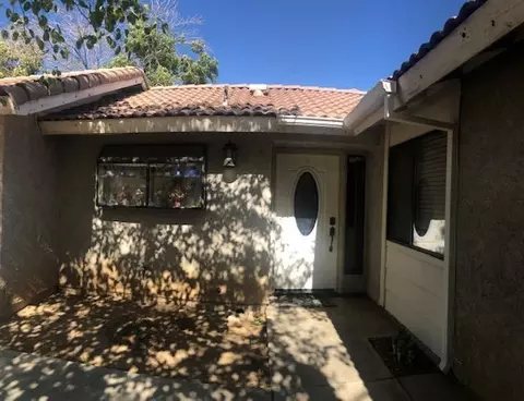 3450 Avenue R4 E, Palmdale, CA 93550 photo 1