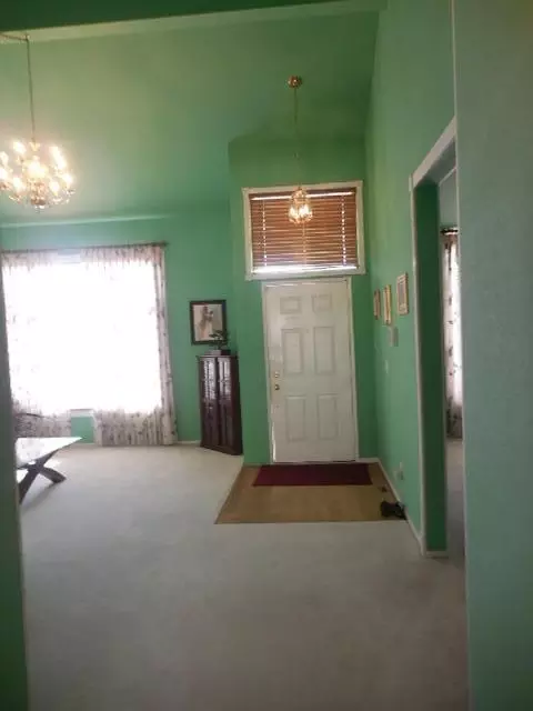37852 58th St E, Palmdale, CA 93552 photo 2