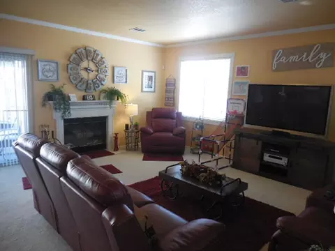 37852 58th St E, Palmdale, CA 93552 photo 12
