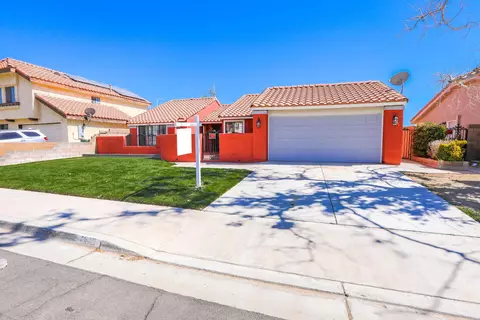 4948 Pacifica Ave, Palmdale, CA 93552 photo 4