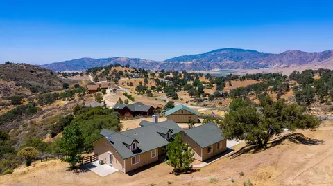 18101 Matterhorn Dr, Tehachapi, CA 93561 photo 20