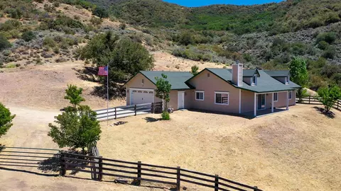 18101 Matterhorn Dr, Tehachapi, CA 93561 photo 26