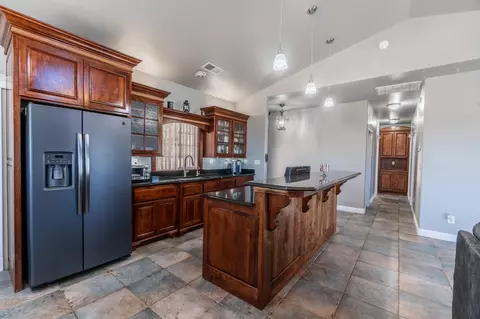 18101 Matterhorn Dr, Tehachapi, CA 93561 photo 8