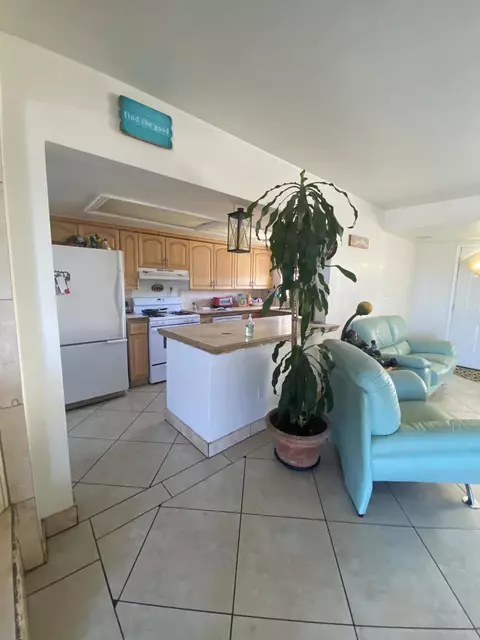 42658 E 6th St, Lancaster, CA 93535 photo 7