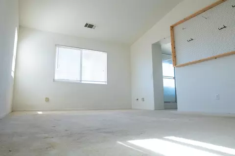 4730 Jade Ct, Lancaster, CA 93536 photo 11